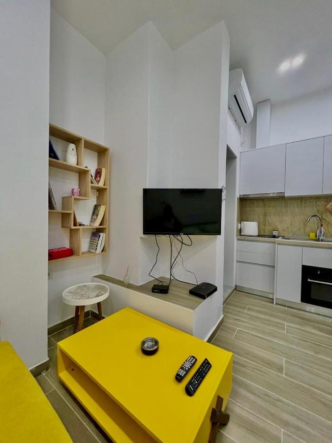 Gersi'S Daily Apartament Apartman Tirana Kültér fotó